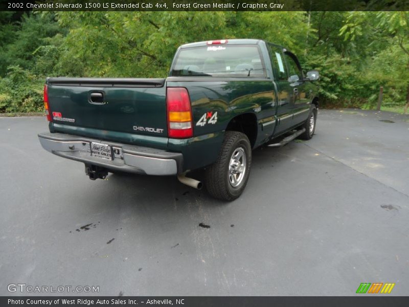 Forest Green Metallic / Graphite Gray 2002 Chevrolet Silverado 1500 LS Extended Cab 4x4