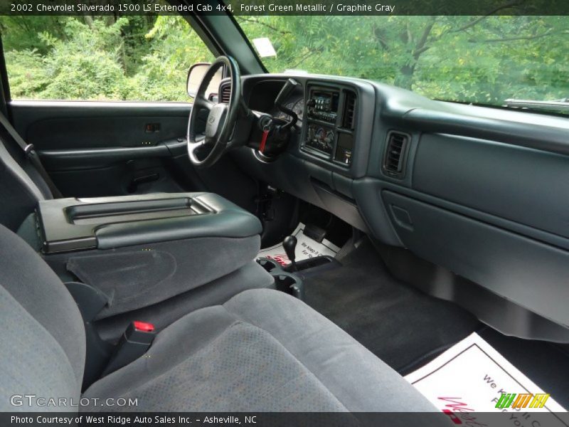 Forest Green Metallic / Graphite Gray 2002 Chevrolet Silverado 1500 LS Extended Cab 4x4