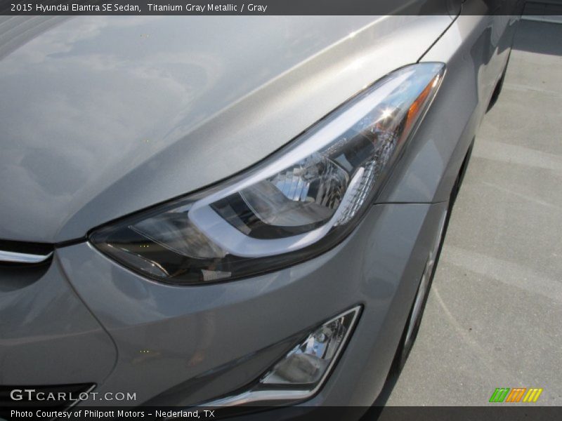 Titanium Gray Metallic / Gray 2015 Hyundai Elantra SE Sedan