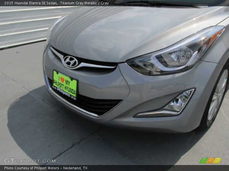 Titanium Gray Metallic / Gray 2015 Hyundai Elantra SE Sedan