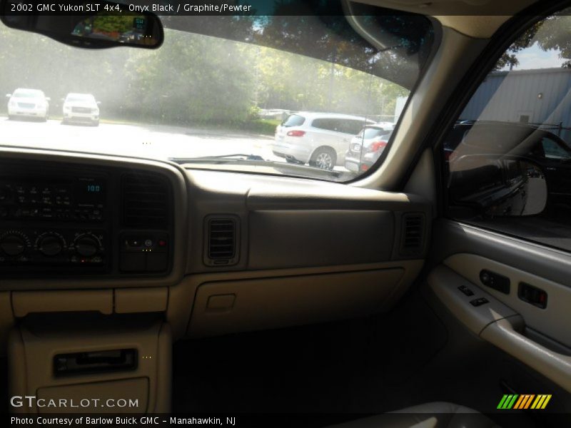 Onyx Black / Graphite/Pewter 2002 GMC Yukon SLT 4x4