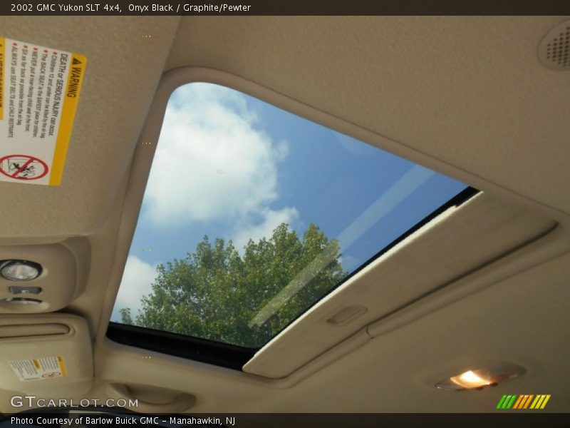 Onyx Black / Graphite/Pewter 2002 GMC Yukon SLT 4x4