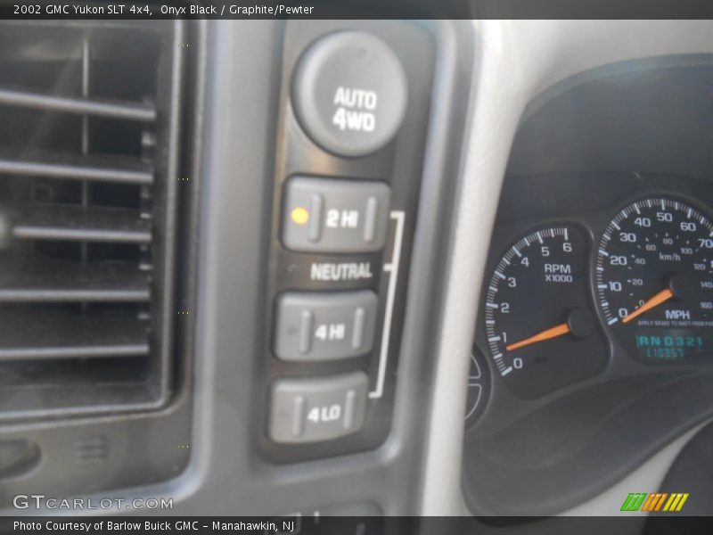 Onyx Black / Graphite/Pewter 2002 GMC Yukon SLT 4x4