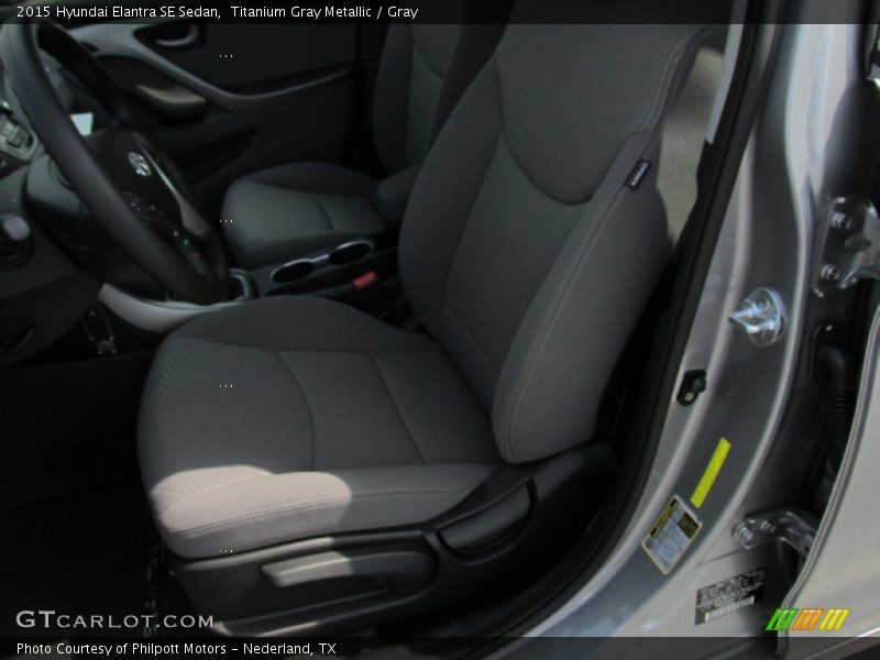 Titanium Gray Metallic / Gray 2015 Hyundai Elantra SE Sedan