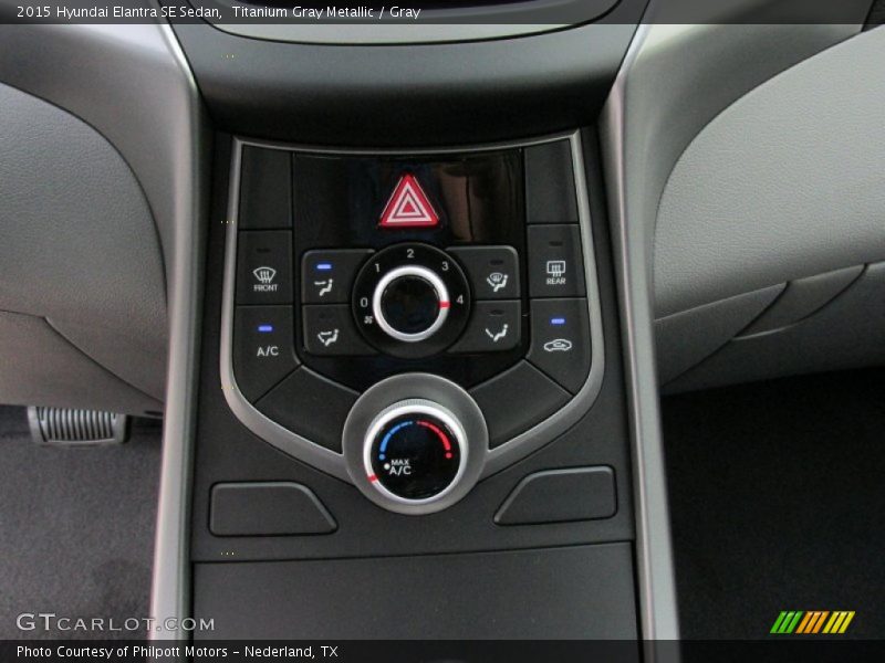 Titanium Gray Metallic / Gray 2015 Hyundai Elantra SE Sedan