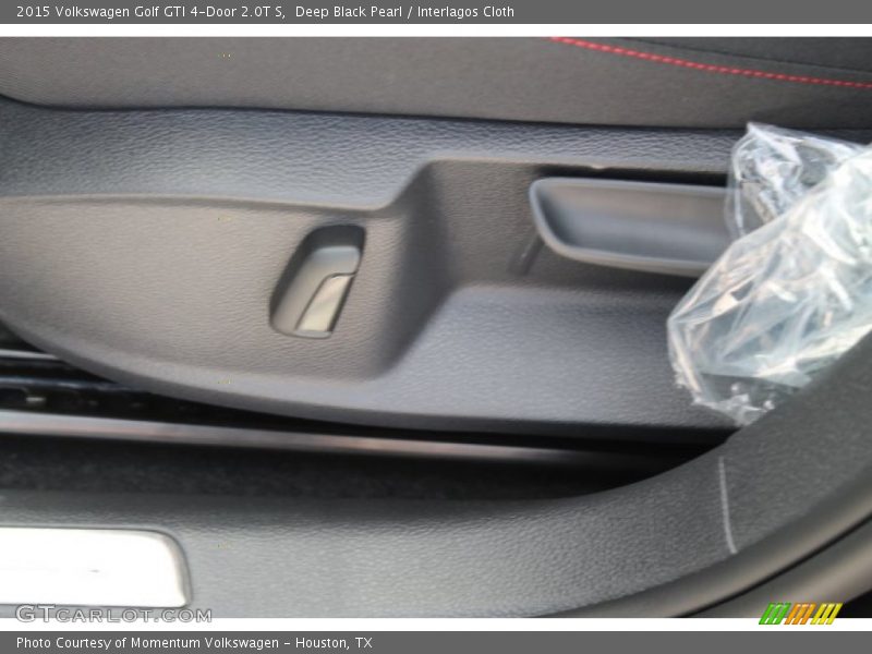 Deep Black Pearl / Interlagos Cloth 2015 Volkswagen Golf GTI 4-Door 2.0T S