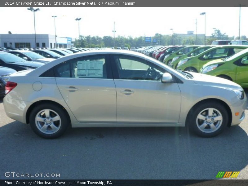 Champagne Silver Metallic / Medium Titanium 2014 Chevrolet Cruze LT