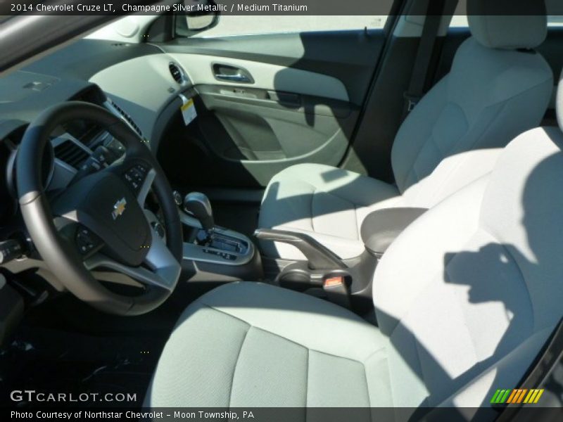 Champagne Silver Metallic / Medium Titanium 2014 Chevrolet Cruze LT