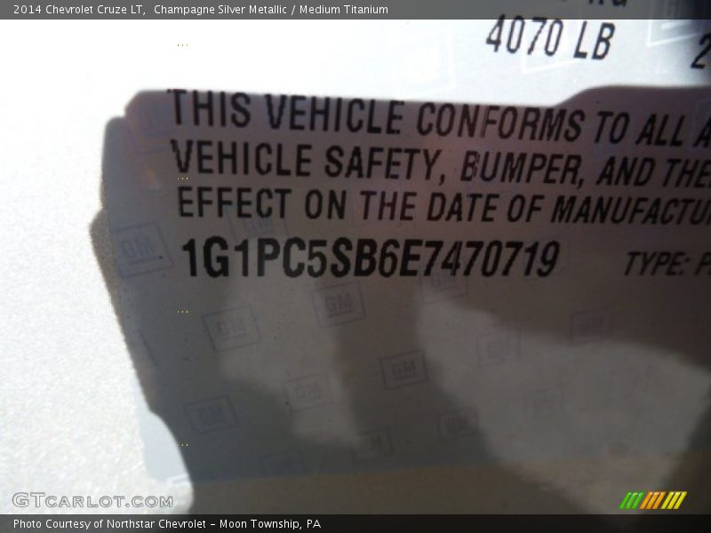 Champagne Silver Metallic / Medium Titanium 2014 Chevrolet Cruze LT