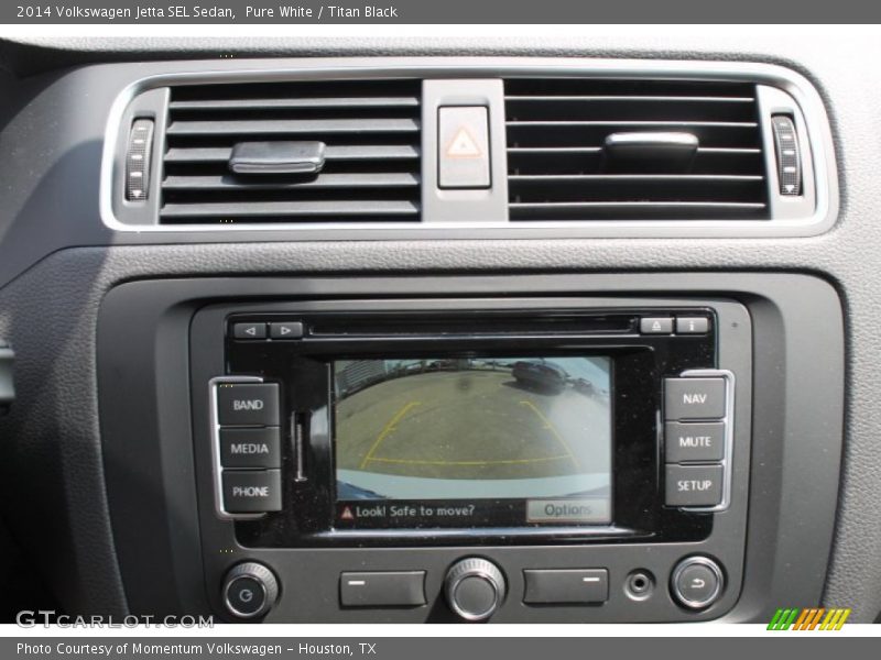 Pure White / Titan Black 2014 Volkswagen Jetta SEL Sedan