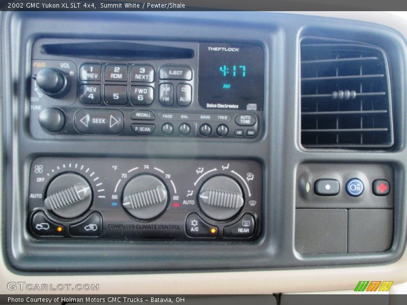 Summit White / Pewter/Shale 2002 GMC Yukon XL SLT 4x4