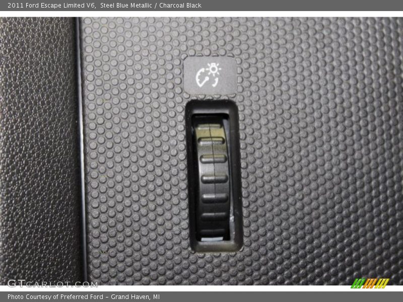 Steel Blue Metallic / Charcoal Black 2011 Ford Escape Limited V6