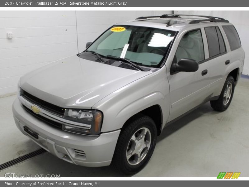 Silverstone Metallic / Light Gray 2007 Chevrolet TrailBlazer LS 4x4