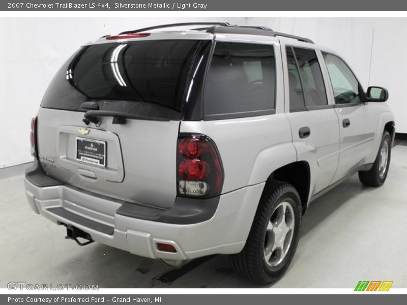 Silverstone Metallic / Light Gray 2007 Chevrolet TrailBlazer LS 4x4