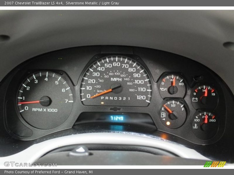 Silverstone Metallic / Light Gray 2007 Chevrolet TrailBlazer LS 4x4