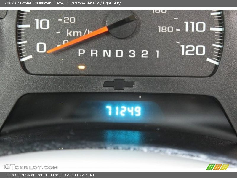Silverstone Metallic / Light Gray 2007 Chevrolet TrailBlazer LS 4x4