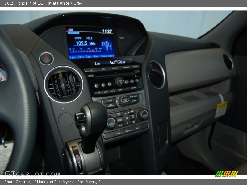 Taffeta White / Gray 2015 Honda Pilot EX
