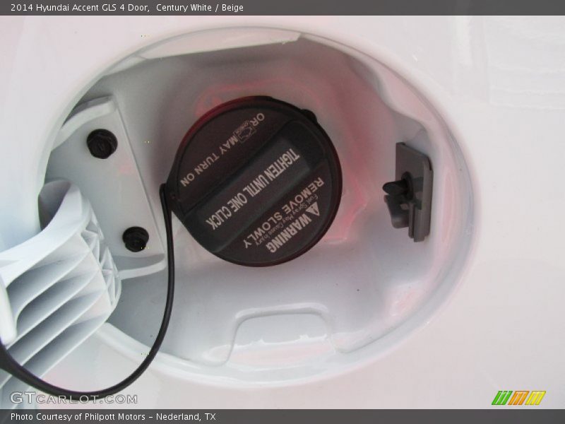 Century White / Beige 2014 Hyundai Accent GLS 4 Door