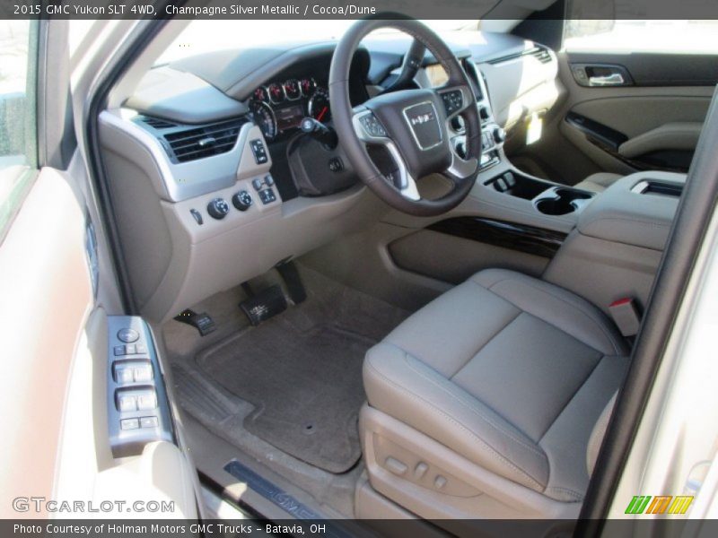 Champagne Silver Metallic / Cocoa/Dune 2015 GMC Yukon SLT 4WD