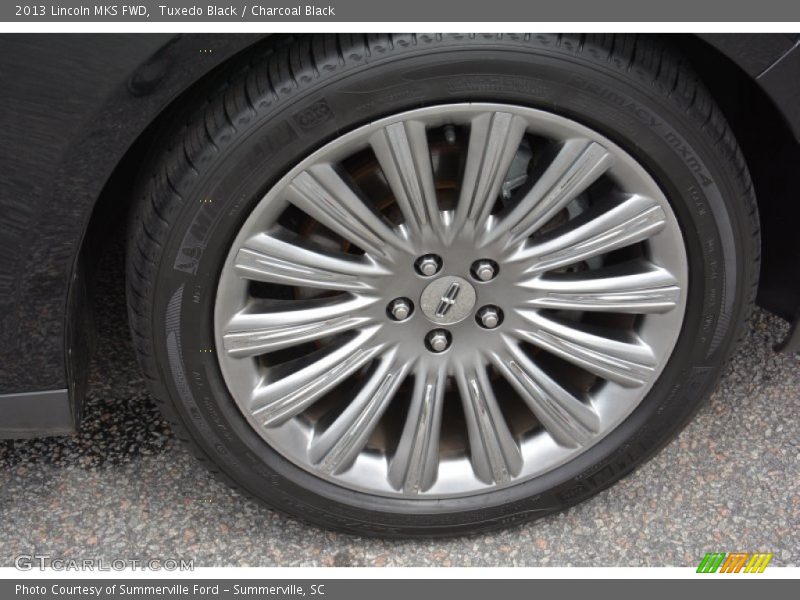 Tuxedo Black / Charcoal Black 2013 Lincoln MKS FWD