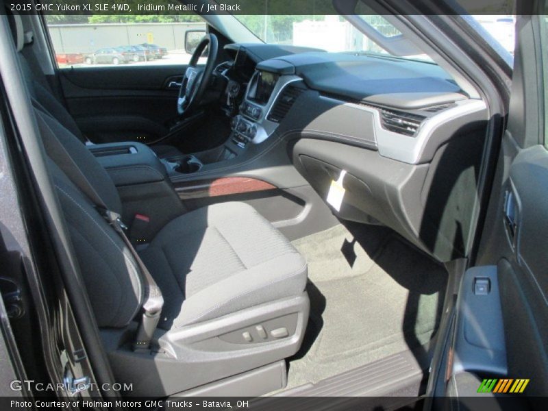 Iridium Metallic / Jet Black 2015 GMC Yukon XL SLE 4WD