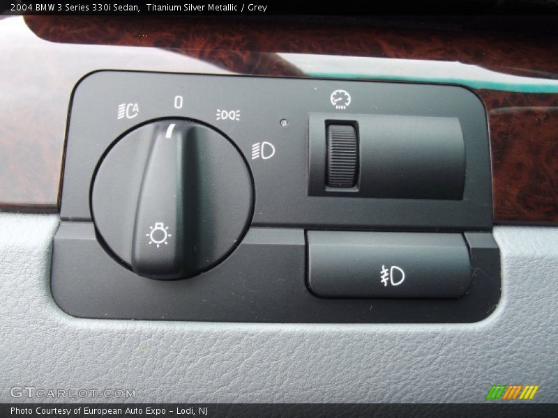 Titanium Silver Metallic / Grey 2004 BMW 3 Series 330i Sedan