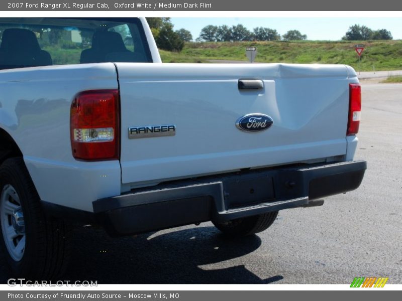 Oxford White / Medium Dark Flint 2007 Ford Ranger XL Regular Cab