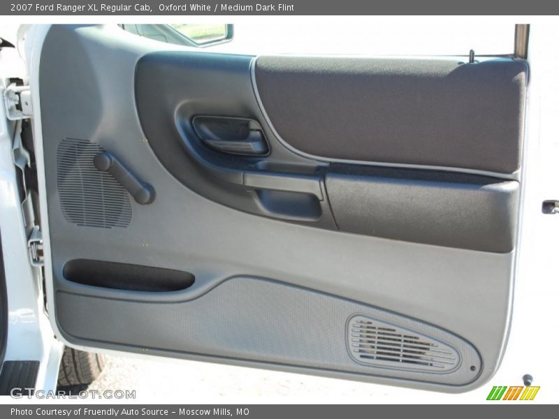 Oxford White / Medium Dark Flint 2007 Ford Ranger XL Regular Cab