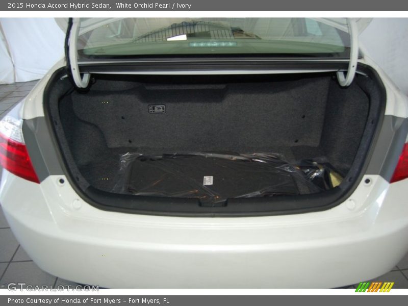  2015 Accord Hybrid Sedan Trunk