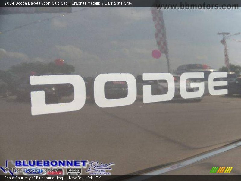 Graphite Metallic / Dark Slate Gray 2004 Dodge Dakota Sport Club Cab