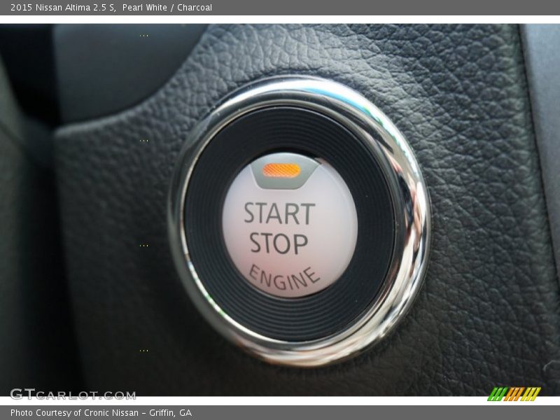 Pearl White / Charcoal 2015 Nissan Altima 2.5 S