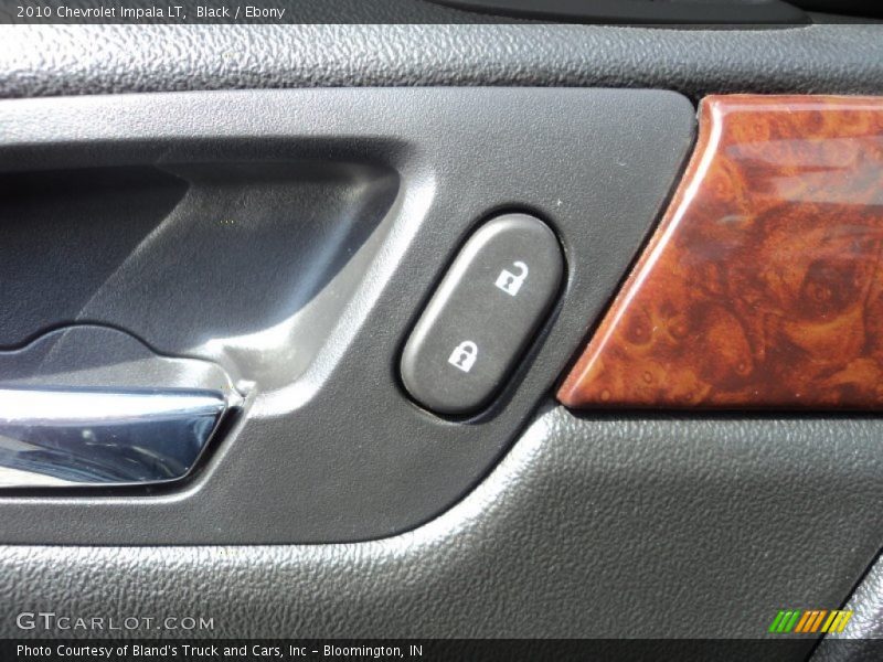 Black / Ebony 2010 Chevrolet Impala LT