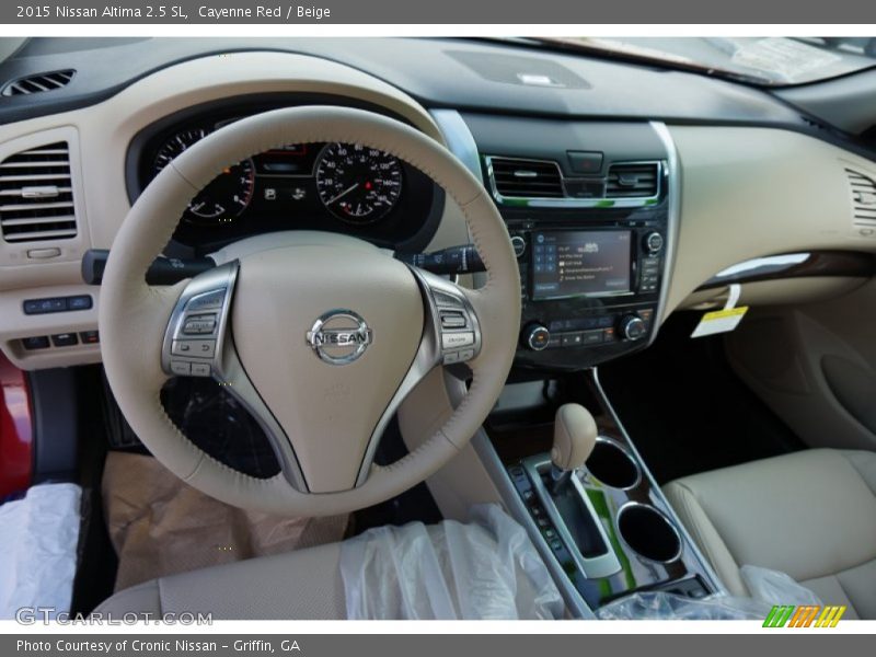 Cayenne Red / Beige 2015 Nissan Altima 2.5 SL