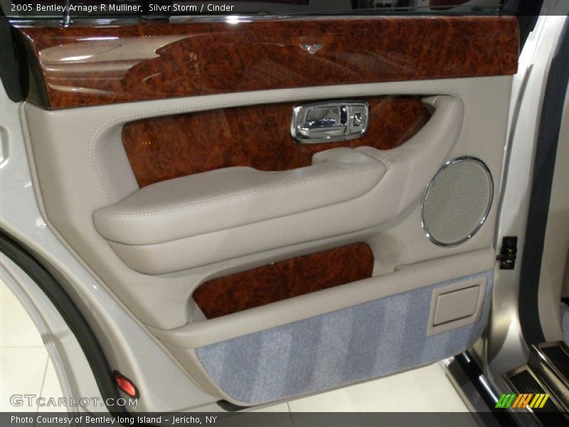 Silver Storm / Cinder 2005 Bentley Arnage R Mulliner