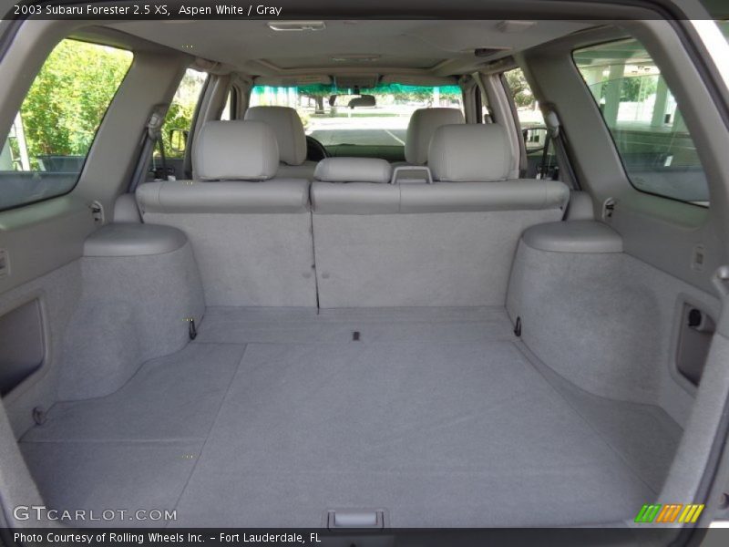 Aspen White / Gray 2003 Subaru Forester 2.5 XS