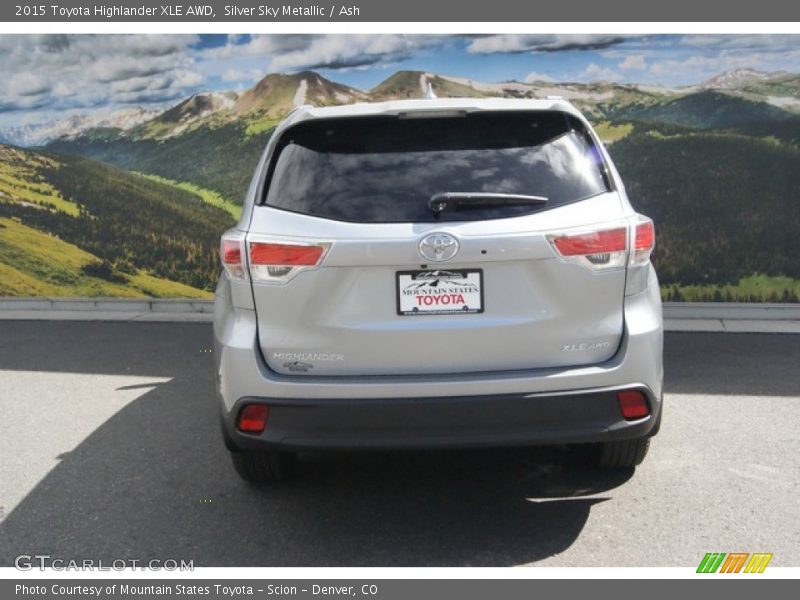 Silver Sky Metallic / Ash 2015 Toyota Highlander XLE AWD