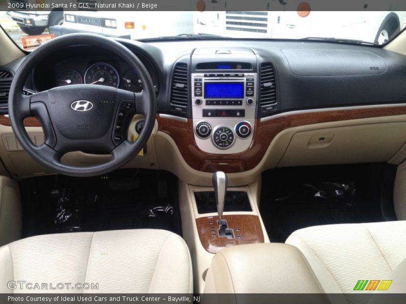 Natural Khaki / Beige 2009 Hyundai Santa Fe GLS