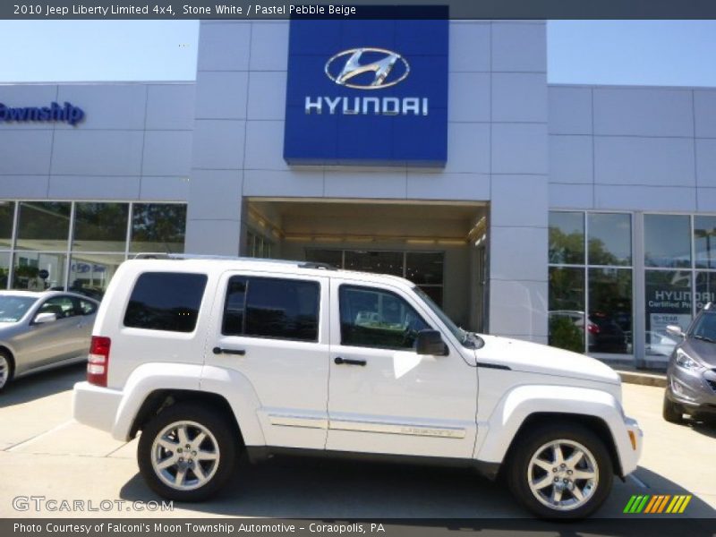 Stone White / Pastel Pebble Beige 2010 Jeep Liberty Limited 4x4