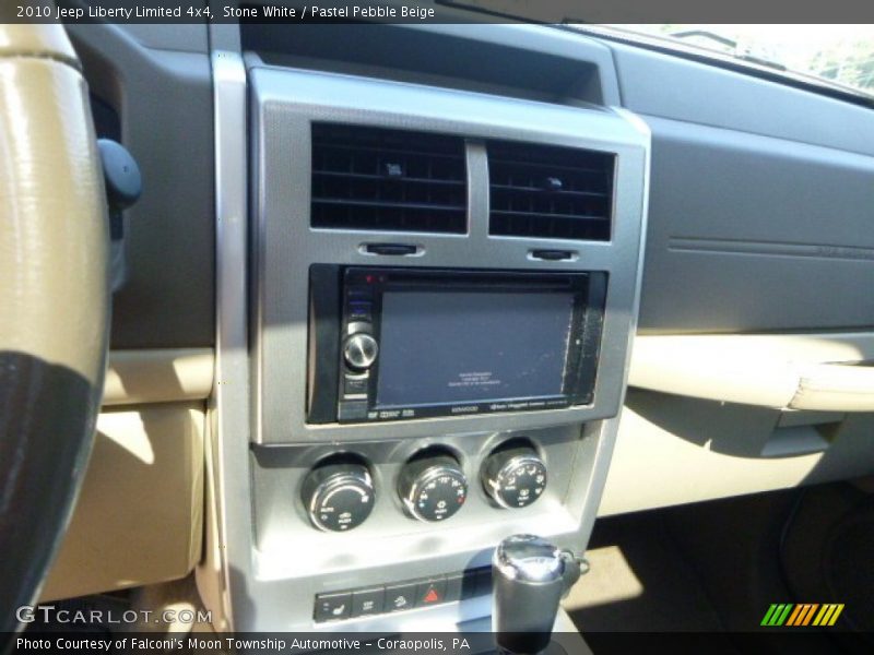 Stone White / Pastel Pebble Beige 2010 Jeep Liberty Limited 4x4