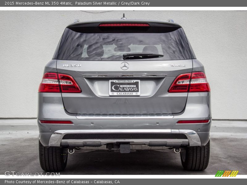 Paladium Silver Metallic / Grey/Dark Grey 2015 Mercedes-Benz ML 350 4Matic