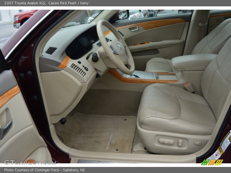 Cassis Red Pearl / Ivory 2007 Toyota Avalon XLS