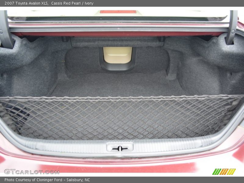 Cassis Red Pearl / Ivory 2007 Toyota Avalon XLS