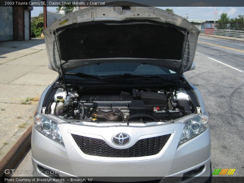 Classic Silver Metallic / Charcoal 2009 Toyota Camry SE