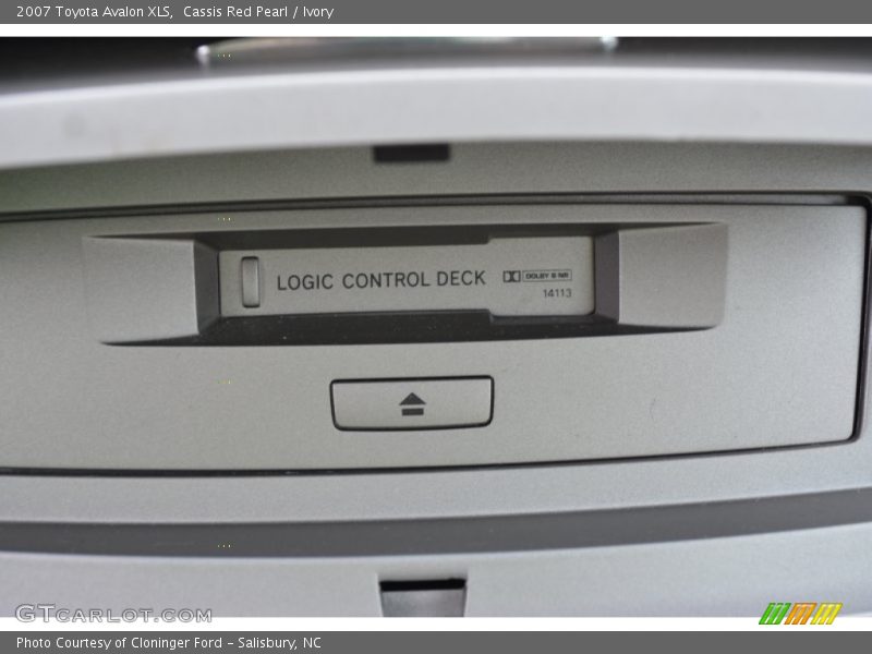Cassis Red Pearl / Ivory 2007 Toyota Avalon XLS