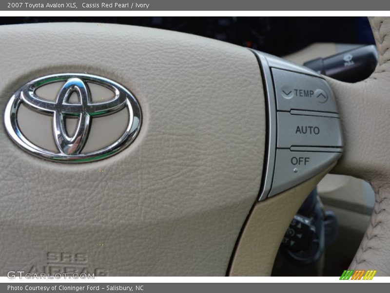 Cassis Red Pearl / Ivory 2007 Toyota Avalon XLS