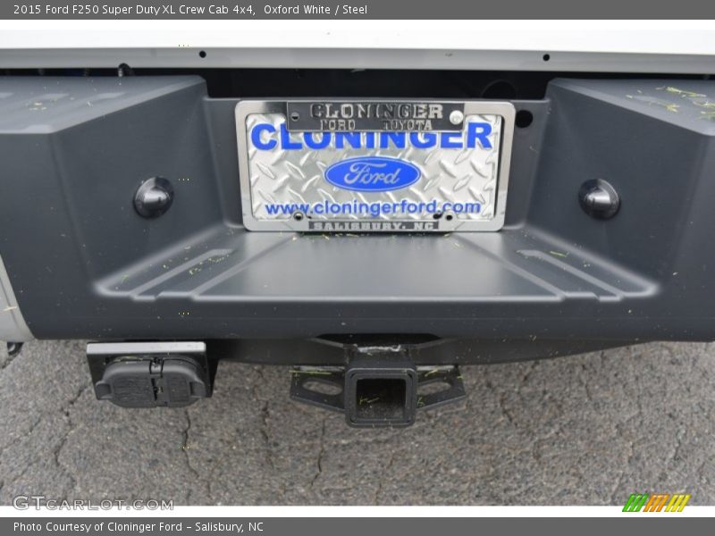 Oxford White / Steel 2015 Ford F250 Super Duty XL Crew Cab 4x4