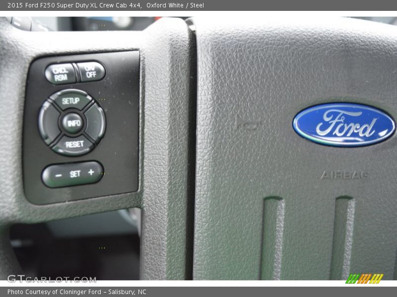 Controls of 2015 F250 Super Duty XL Crew Cab 4x4