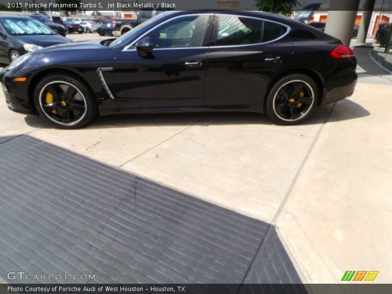 Jet Black Metallic / Black 2015 Porsche Panamera Turbo S