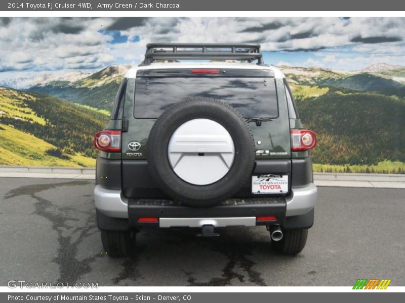 Army Green / Dark Charcoal 2014 Toyota FJ Cruiser 4WD