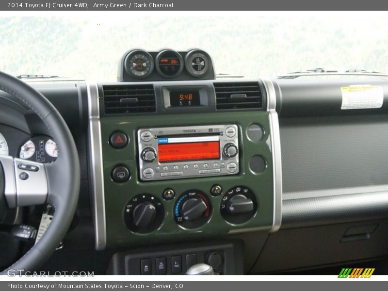 Army Green / Dark Charcoal 2014 Toyota FJ Cruiser 4WD